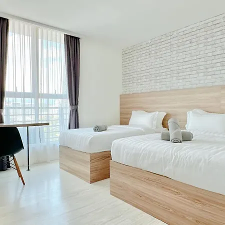 Stay On Sutera Avenue Homestay